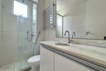 Apartamento para alugar com 110m², 4 quartos e 2 vagasBanheiro da Suíte