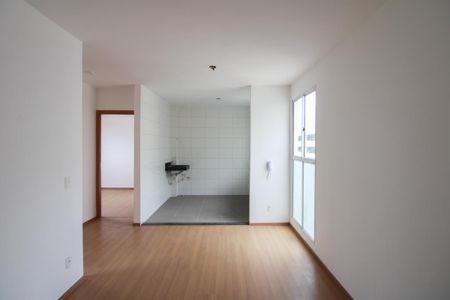 Sala de apartamento para alugar com 2 quartos, 45m² em Juliana, Belo Horizonte