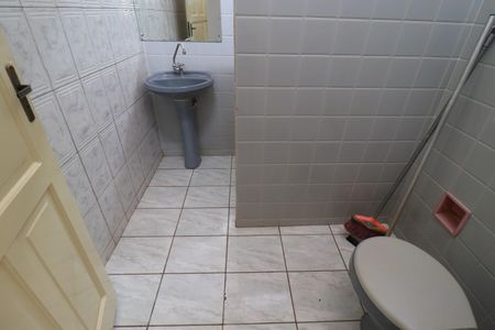 Casa para alugar com 10m², 2 quartos e 1 vagaBanheiro 