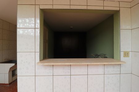 Casa para alugar com 10m², 2 quartos e 1 vagaQuarto de Serviço