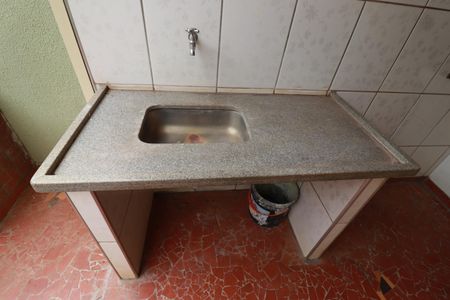 Casa para alugar com 10m², 2 quartos e 1 vagaÁrea de serviço 