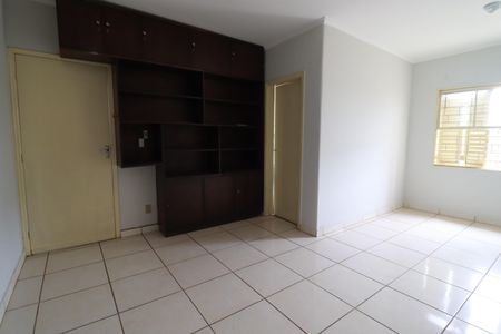 Casa para alugar com 10m², 2 quartos e 1 vagaSuite