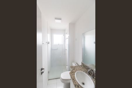 Apartamento para alugar com 65m², 2 quartos e 1 vaga Apartamento para alugar com 65m², 2 quartos e 1 vagaBanheiro da Suíte