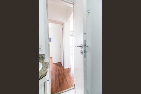 Apartamento para alugar com 65m², 2 quartos e 1 vaga Apartamento para alugar com 65m², 2 quartos e 1 vagaBanheiro 2