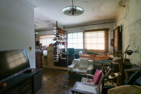 Casa à venda com 3 quartos, 300m² em Campo Belo, São Paulo