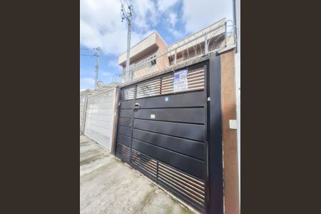 Casa para alugar com 110m², 3 quartos e 2 vagasFachada