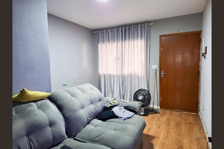 Sala de casa para alugar com 3 quartos, 110m² em Vila Curuçá Velha, São Paulo