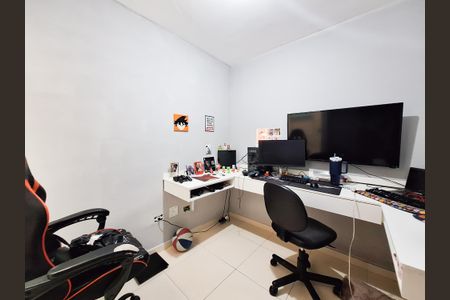 Casa para alugar com 110m², 3 quartos e 2 vagasQuarto 2