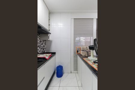 Sala - Cozinha de kitnet/studio à venda com 1 quarto, 28m² em Vila Campanela, São Paulo