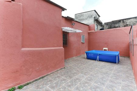 Casa à venda com 280m², 4 quartos e 2 vagasCasa 2 - Quintal e jardim