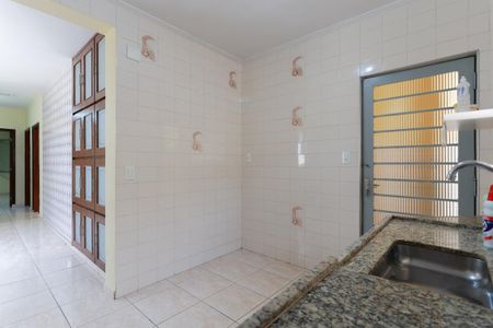 Casa à venda com 280m², 4 quartos e 2 vagasCasa 1 - Cozinha