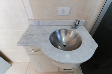 Casa à venda com 280m², 4 quartos e 2 vagasCasa 1 - Banheiro da suíte