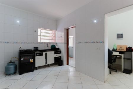 Casa à venda com 280m², 4 quartos e 2 vagasCasa 2 - Cozinha