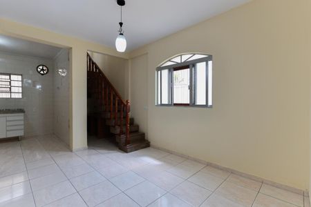 Casa à venda com 280m², 4 quartos e 2 vagasCasa 1 - Sala de jantar