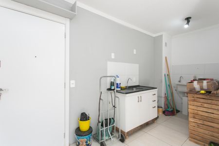 Apartamento para alugar com 34m², 2 quartos e sem vaga Apartamento para alugar com 34m², 2 quartos e sem vagaCozinha e Área de Serviço