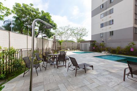 Apartamento para alugar com 34m², 2 quartos e sem vaga Apartamento para alugar com 34m², 2 quartos e sem vagaÁrea comum - Piscina