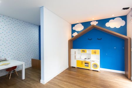 Apartamento para alugar com 34m², 2 quartos e sem vaga Apartamento para alugar com 34m², 2 quartos e sem vagaBrinquedoteca