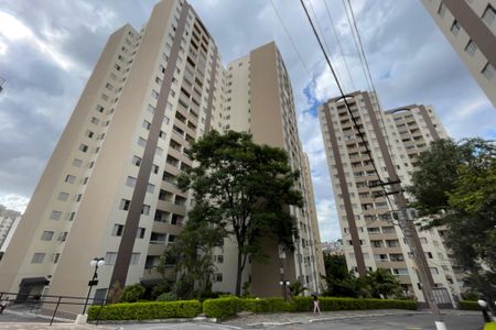 Apartamento para alugar com 65m², 3 quartos e 1 vaga