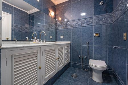Apartamento para alugar com 120m², 3 quartos e 1 vagaSuíte Americana - Banheiro