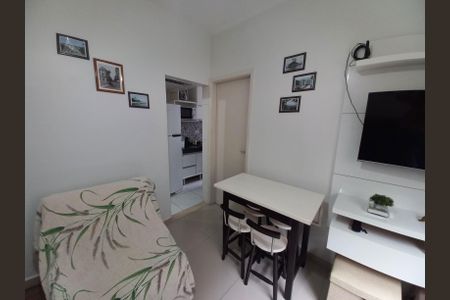 Sala de apartamento para alugar com 1 quarto, 47m² em Itararé, São Vicente