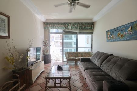 Sala de apartamento para alugar com 3 quartos, 170m² em Santos, Guarujá