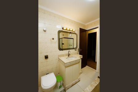 Apartamento para alugar com 160m², 4 quartos e 2 vagasBanheiro Social