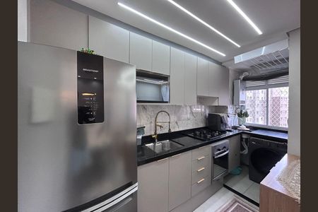 Apartamento à venda com 35m², 2 quartos e sem vagaCozinha americana - Área de serviço