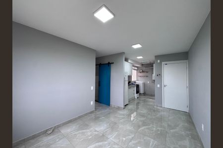 Sala de apartamento para alugar com 2 quartos, 43m² em Vargem Pequena, Rio de Janeiro