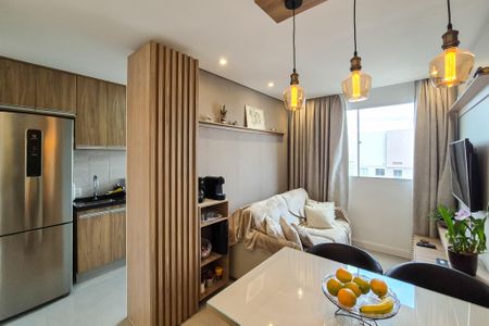 sala de apartamento para alugar com 2 quartos, 44m² em Parque Bristol, São Bernardo do Campo