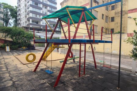 Apartamento à venda com 76m², 2 quartos e 1 vagaÁrea comum - Playground