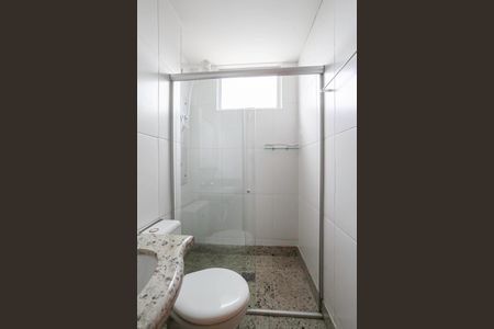 Apartamento para alugar com 60m², 2 quartos e 2 vagasBanheiro social