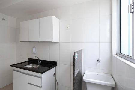 Apartamento para alugar com 60m², 2 quartos e 2 vagasCozinha e Área de Serviço