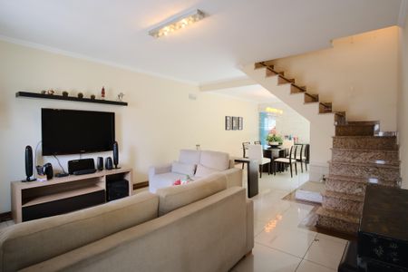 Sala de casa para alugar com 3 quartos, 205m² em Penha de França, São Paulo