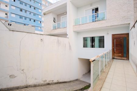 Casa para alugar com 205m², 3 quartos e 5 vagasEntrada