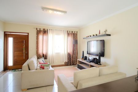 Casa para alugar com 205m², 3 quartos e 5 vagasSala