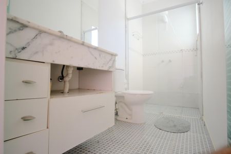 Casa para alugar com 205m², 3 quartos e 5 vagasBanheiro da Suíte 2