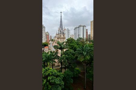 Apartamento para alugar com 75m², 2 quartos e 2 vagasQuarto