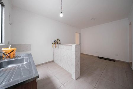 Sala/Cozinha de casa para alugar com 2 quartos, 65m² em Vila Rui Barbosa, São Paulo