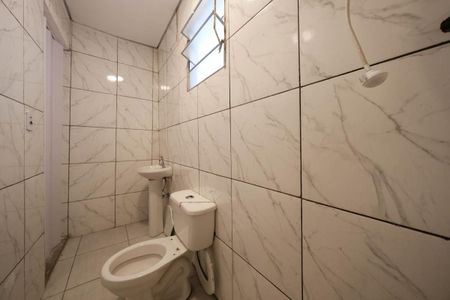 Casa para alugar com 65m², 2 quartos e sem vagaSuíte