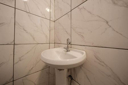 Casa para alugar com 65m², 2 quartos e sem vagaSuíte