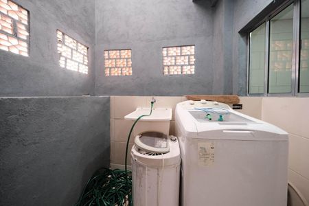 Casa para alugar com 57m², 1 quarto e sem vagaÁrea de Serviço