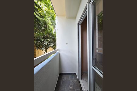 Sacada de apartamento à venda com 2 quartos, 56m² em Bairro dos Casa, São Bernardo do Campo