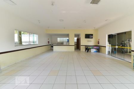 Apartamento à venda com 56m², 2 quartos e 1 vaga Apartamento à venda com 56m², 2 quartos e 1 vagaÁrea comum - Salão de festas