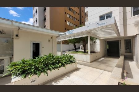 Studio à venda com 39m², 1 quarto e 1 vaga Studio à venda com 39m², 1 quarto e 1 vagaFachada