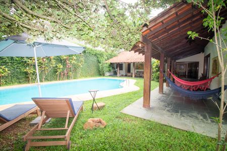 Casa à venda com 430m², 4 quartos e 4 vagasÁrea da Piscina / Varanda