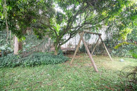 Casa à venda com 430m², 4 quartos e 4 vagasJardim / Playground