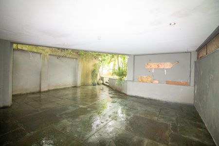 Casa à venda com 430m², 4 quartos e 4 vagasGaragem