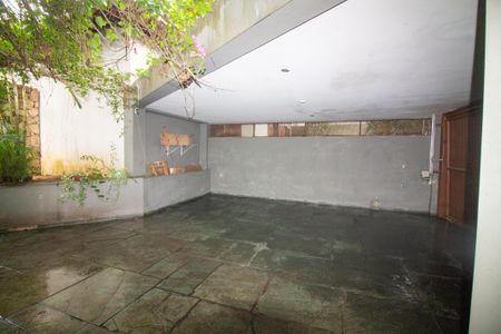 Casa à venda com 430m², 4 quartos e 4 vagasGaragem