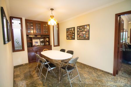 Casa à venda com 430m², 4 quartos e 4 vagasCopa