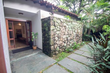 Casa à venda com 430m², 4 quartos e 4 vagasHall de Entrada